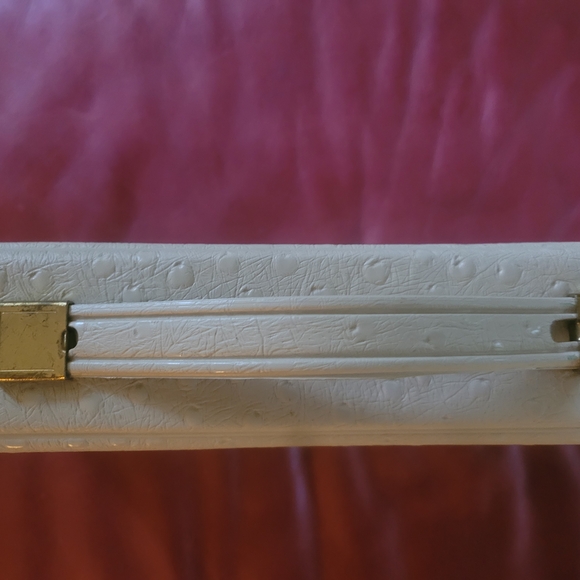 Vintage Lighted Makeup Mirror - Picture 4 of 9